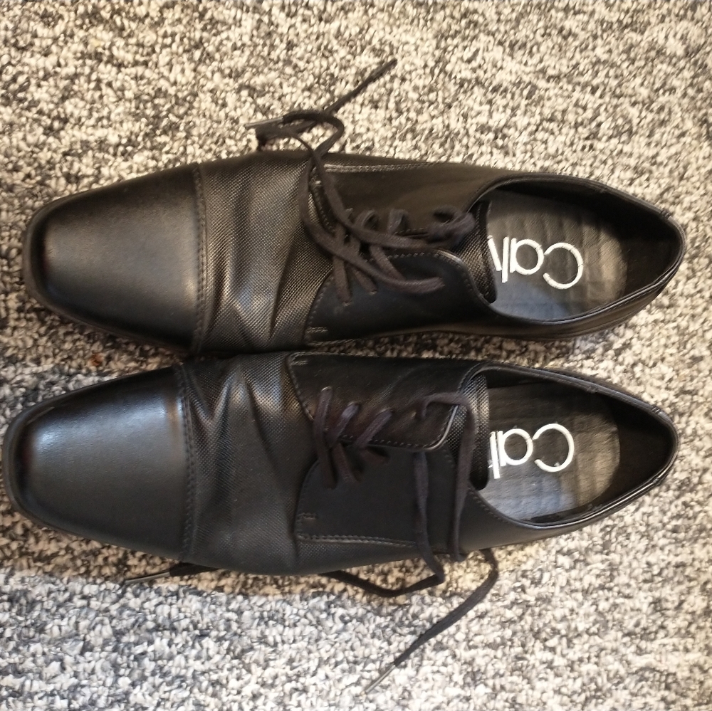 Men's Dress Shoes Size 9
